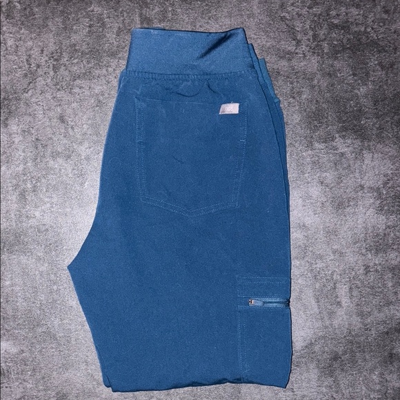 Figs Deep Reef Zamora Jogger Scrub Pants - Picture 3 of 6